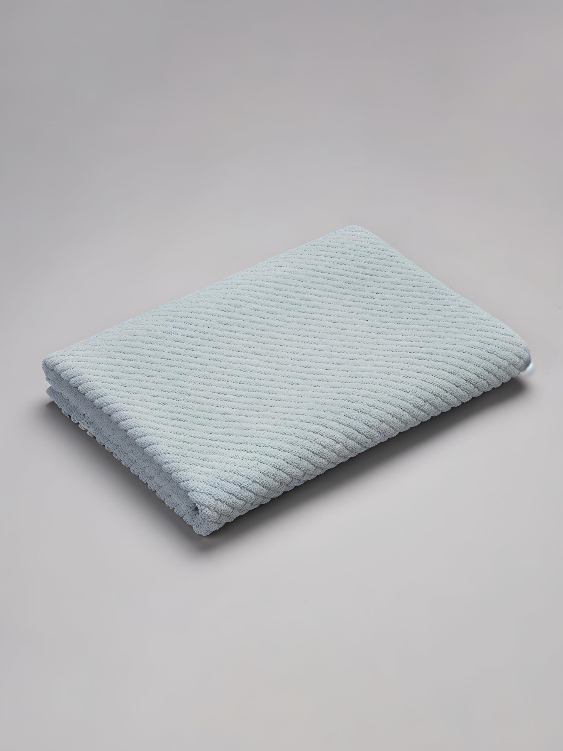 Spaces genesis bath towel-ice blue