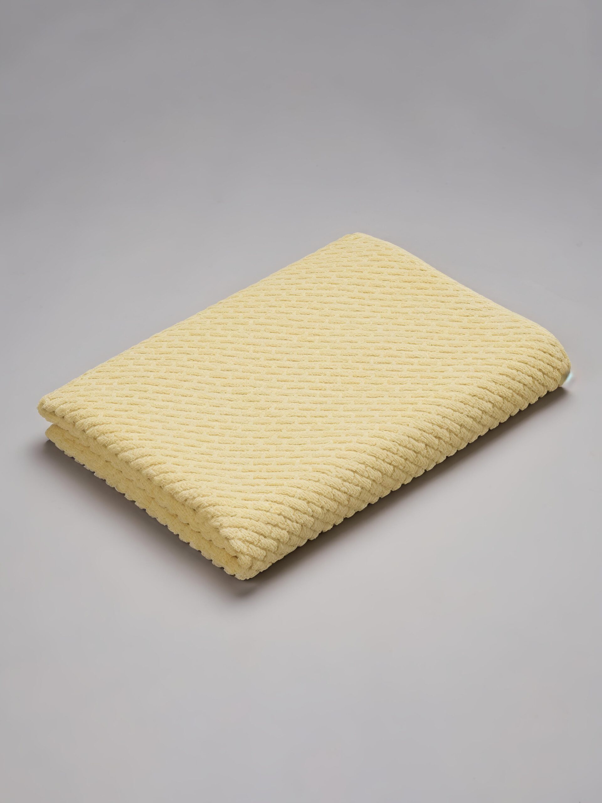 Spaces genesis bath towel-yellow