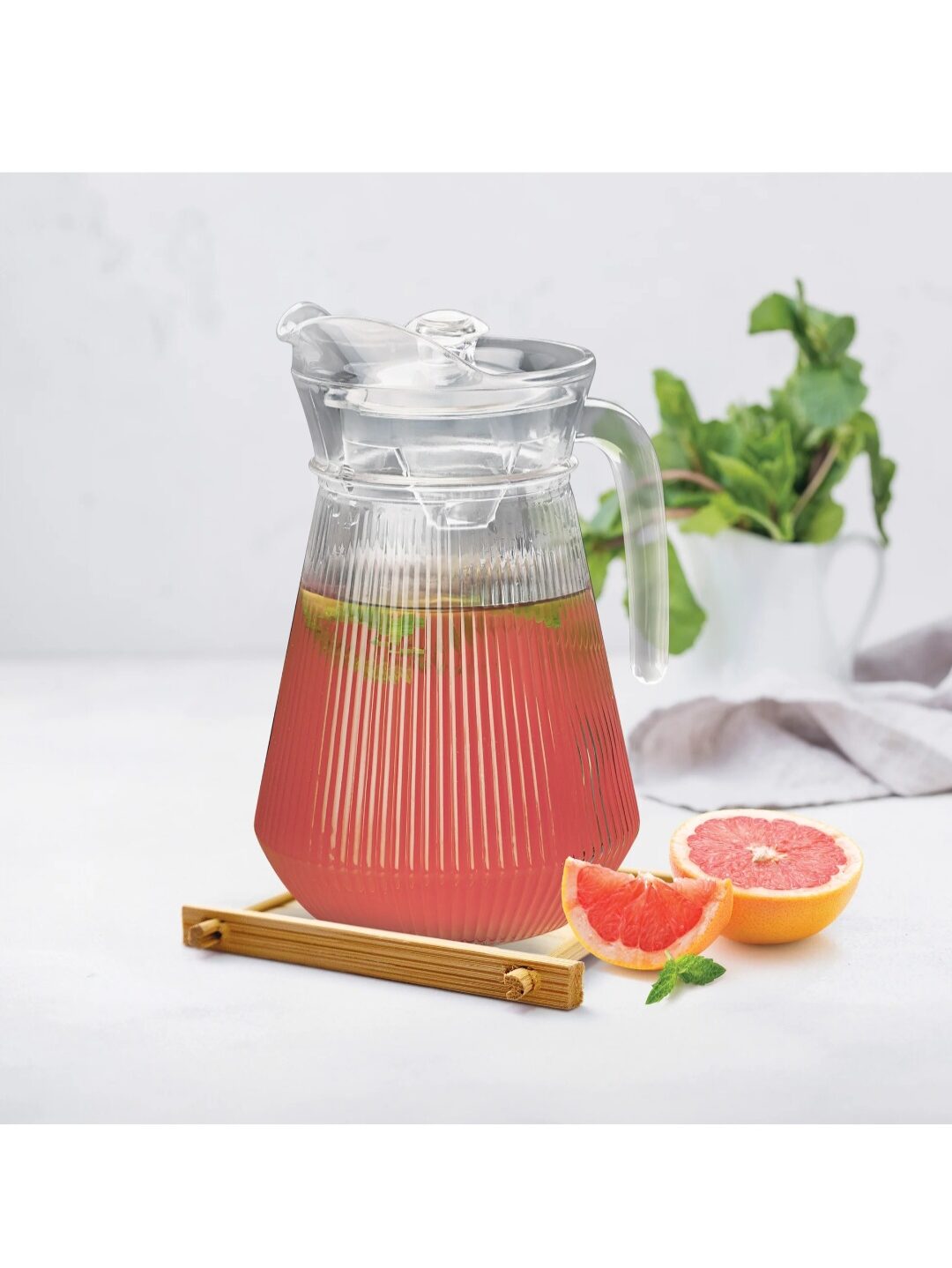Glass Pitcher with Lid and Bamboo Coaster
